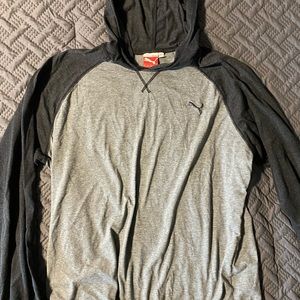 Two PUMA size XL hooded tees